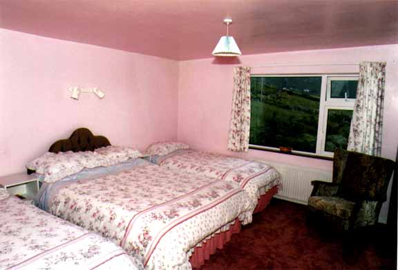 bedroom1.jpg